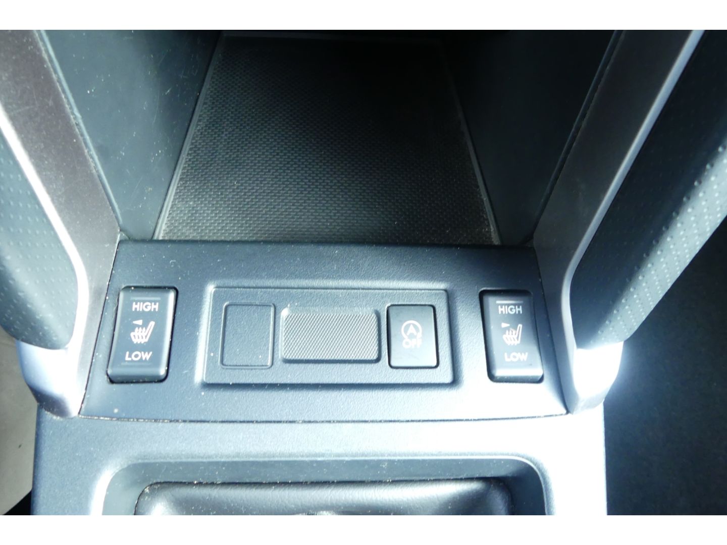 Fahrzeugabbildung Subaru Forester Exclusive 2.0i Standheizung Schiebedach
