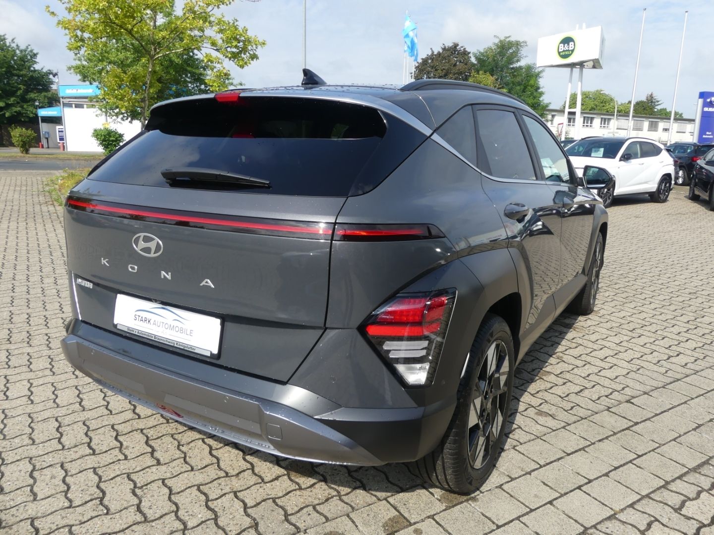 Fahrzeugabbildung Hyundai KONA Prime 2WD 1.6 T-GDI DCT Navigation Bosesoun