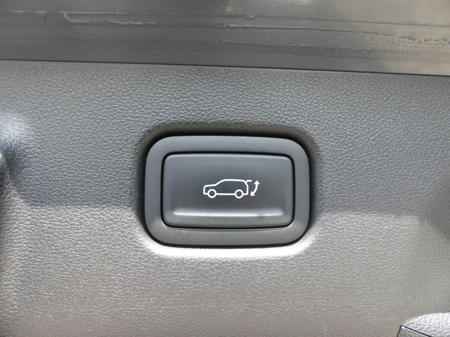 Fahrzeugabbildung Hyundai KONA Prime 2WD 1.6 T-GDI DCT Navigation Bosesoun