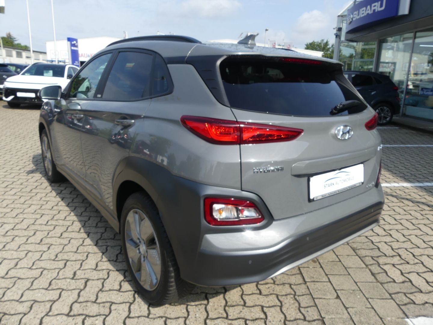 Fahrzeugabbildung Hyundai KONA Style Elektro 2WD Navigation Sitzheizung Bl