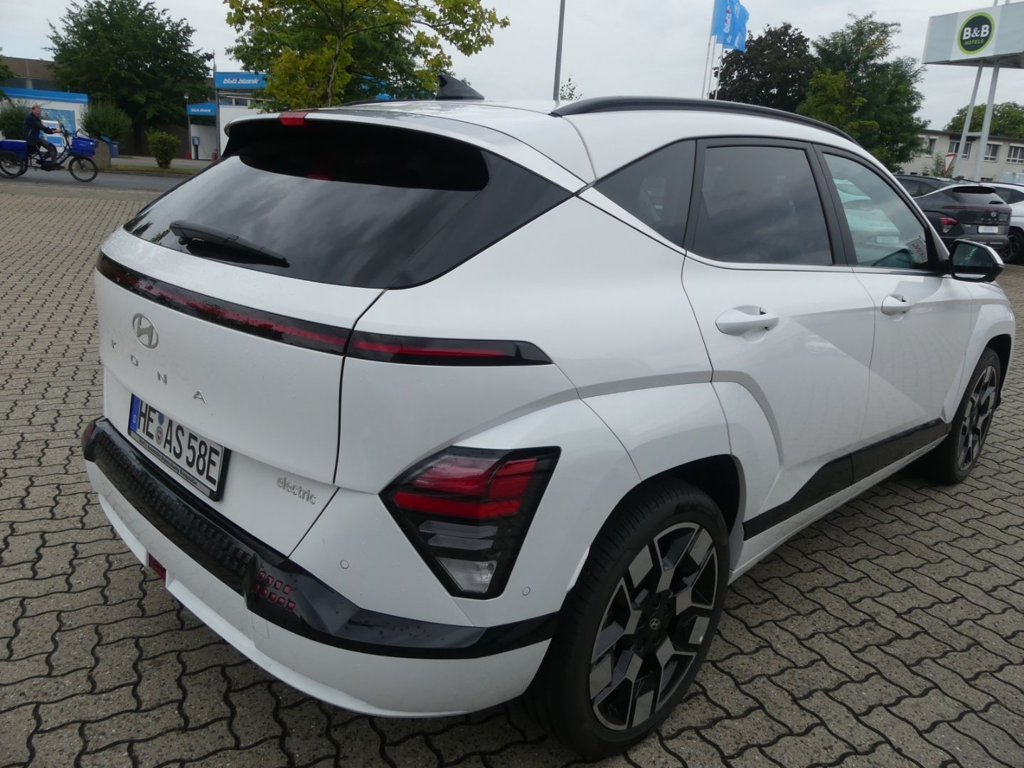 Fahrzeugabbildung Hyundai KONA Prime Elektro 2WD Navigation Schiebedach Ka