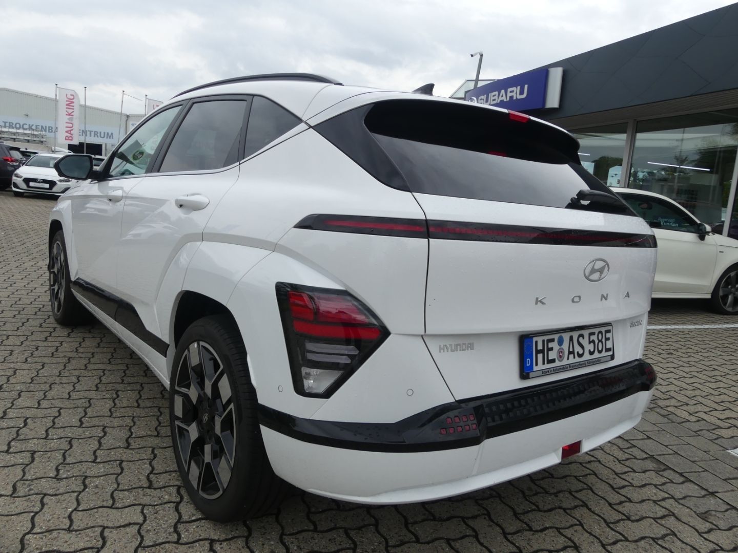 Fahrzeugabbildung Hyundai KONA Prime Elektro 2WD Navigation Schiebedach Ka